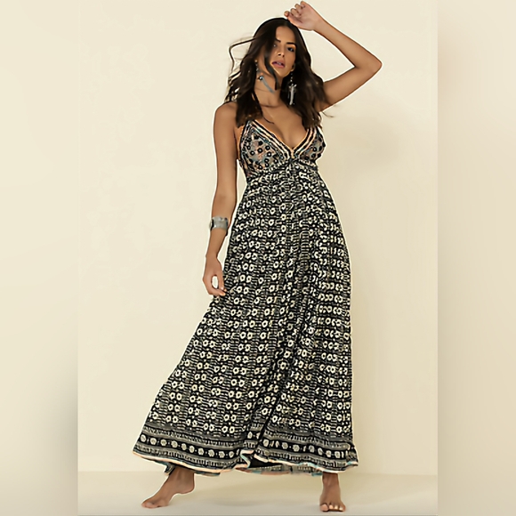 Free People Dresses & Skirts - Free People Good Vibes Embroidered Cotton Long Maxi DRESS One Size
